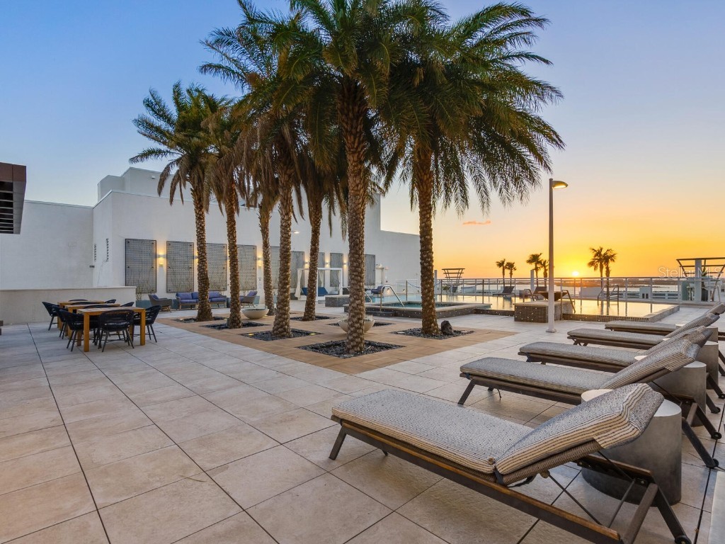 540 N Tamiami Trail #1201 Sarasota FL 34236 A4667550 image58