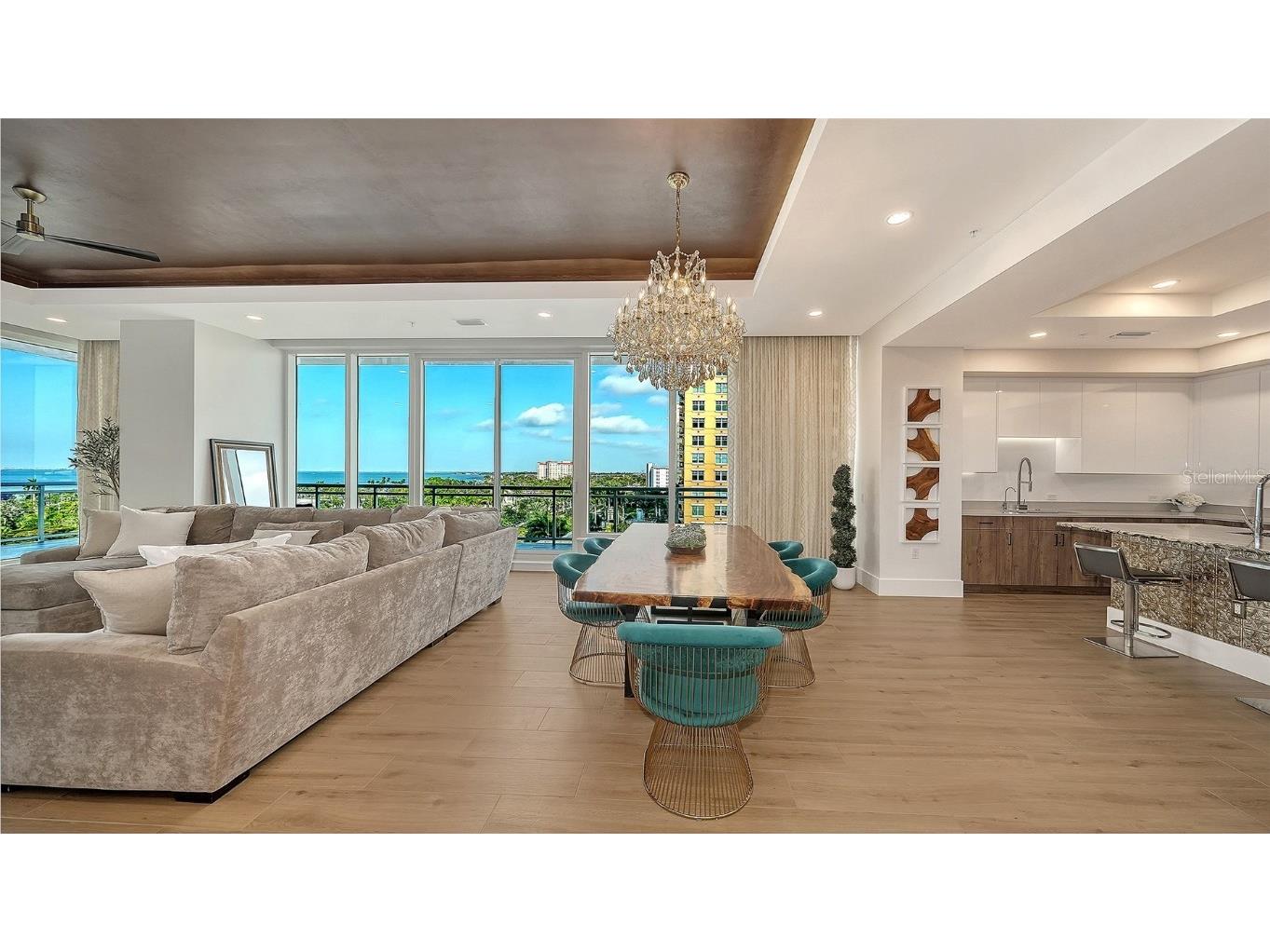 540 N Tamiami Trail #701 Sarasota FL 34236 A4675649 image10