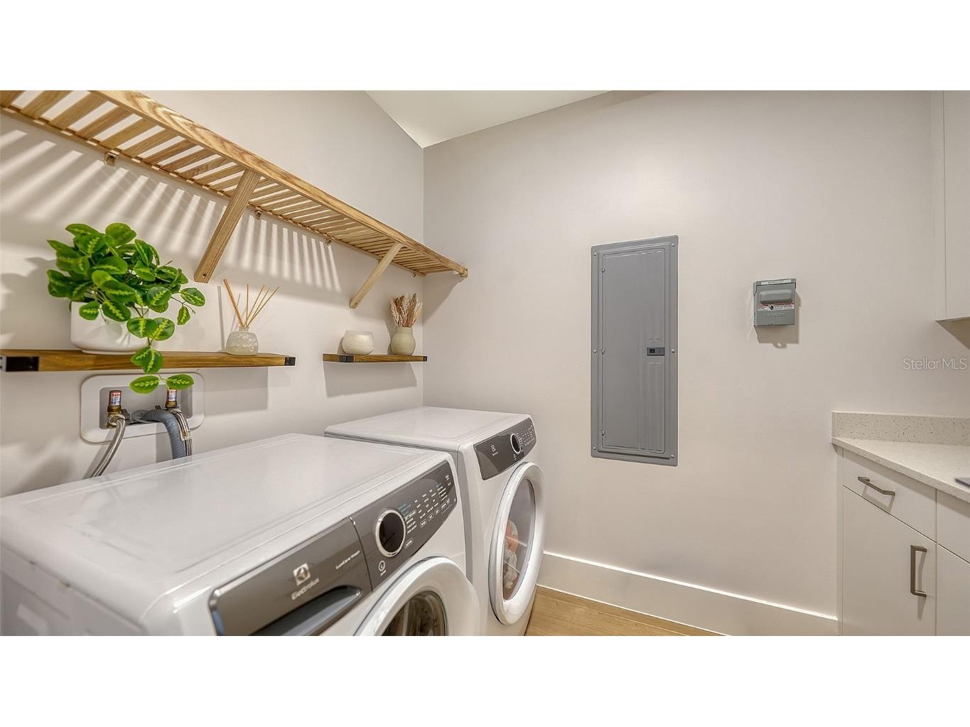 540 N Tamiami Trail #701 Sarasota FL 34236 A4675649 image20