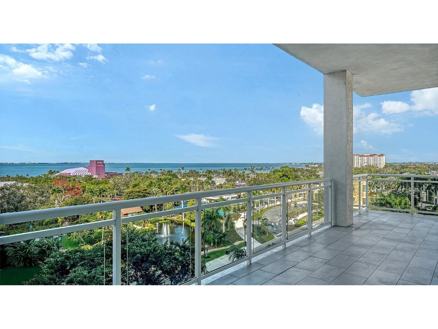 540 N Tamiami Trail #701 Sarasota FL 34236 A4675649 image27