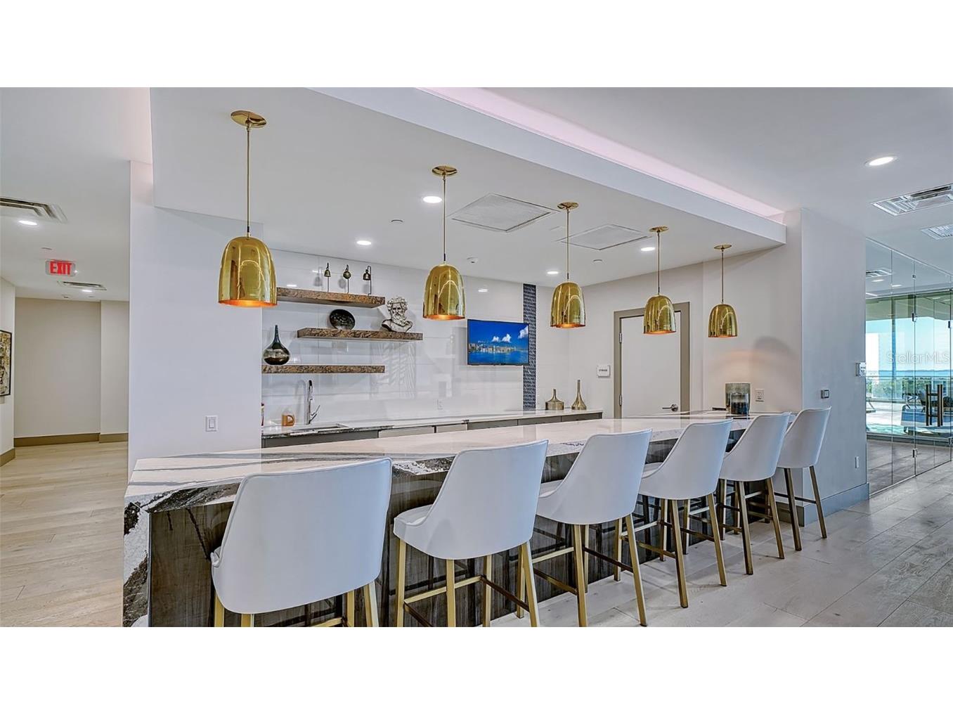 540 N Tamiami Trail #701 Sarasota FL 34236 A4675649 image38