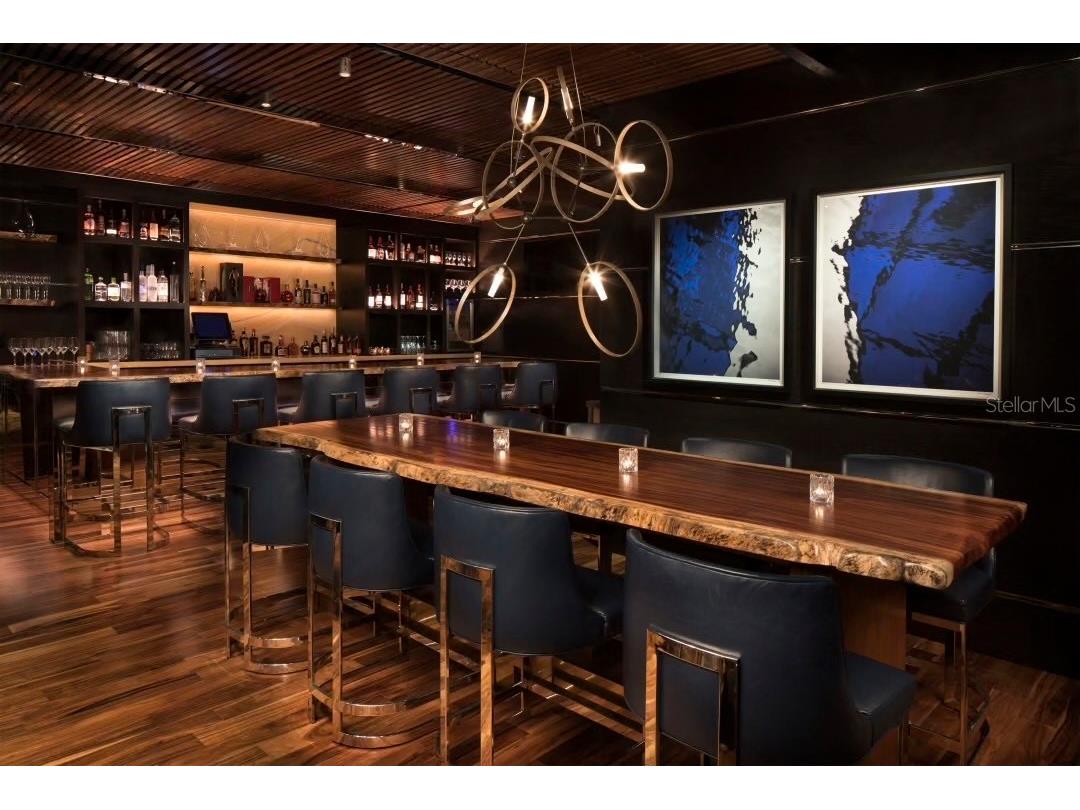 540 N Tamiami Trail #701 Sarasota FL 34236 A4675649 image46