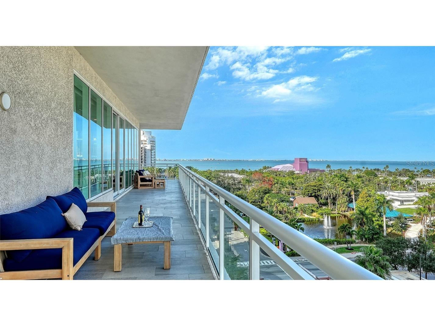 540 N Tamiami Trail #701 Sarasota FL 34236 A4675649 image6