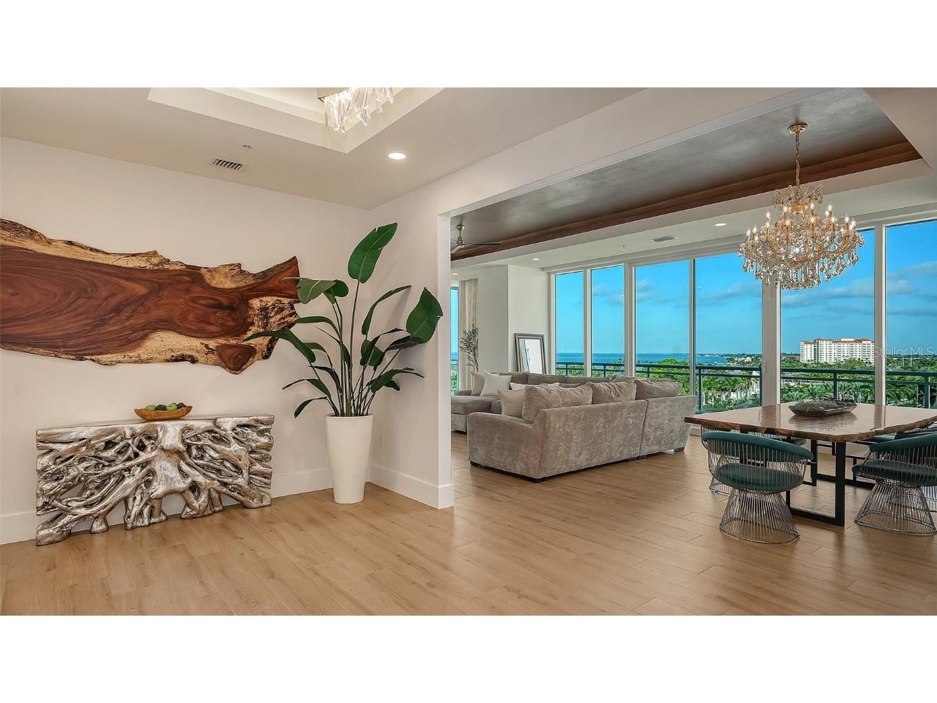 540 N Tamiami Trail #701 Sarasota FL 34236 A4675649 image9