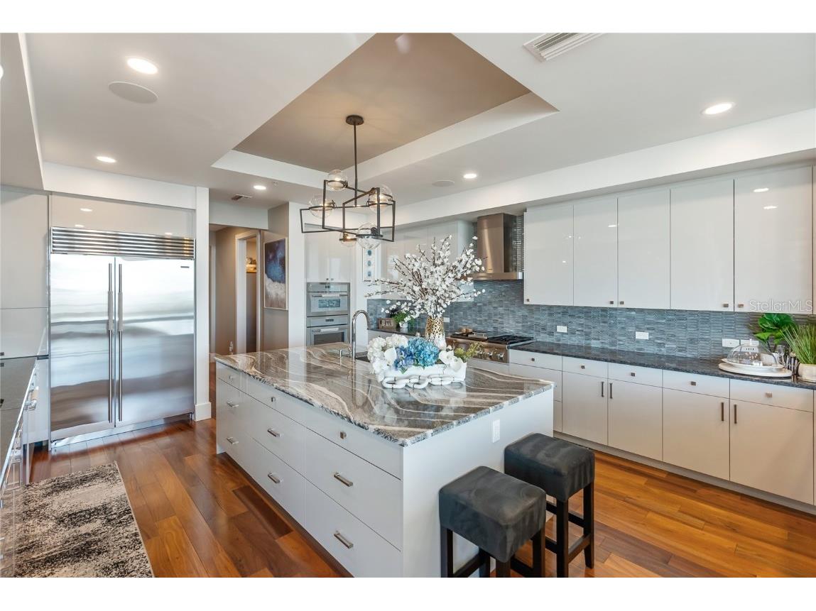 540 N Tamiami Trail #702 Sarasota FL 34236 A4671130 image21