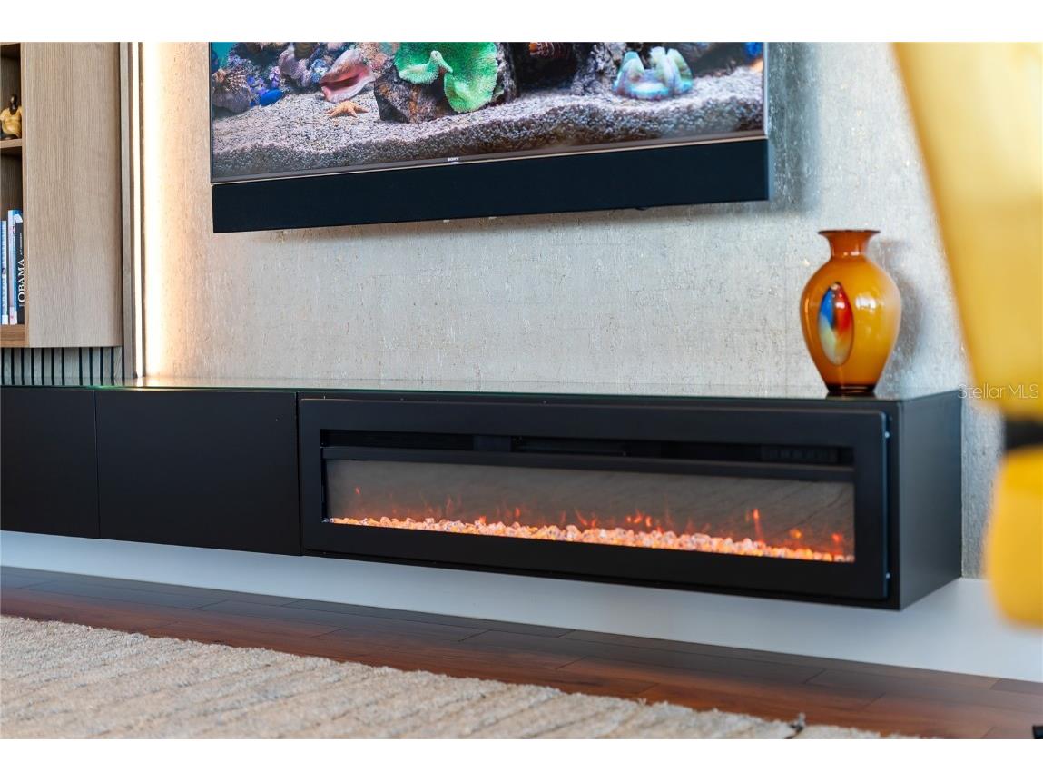 540 N Tamiami Trail #702 Sarasota FL 34236 A4671130 image33