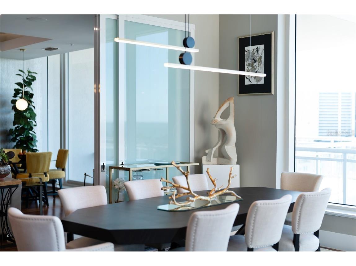 540 N Tamiami Trail #702 Sarasota FL 34236 A4671130 image41