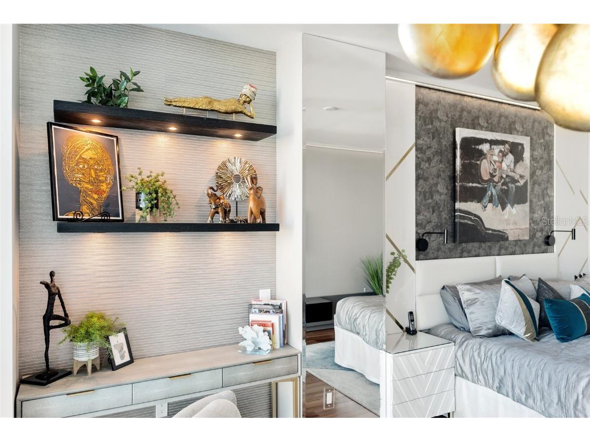 540 N Tamiami Trail #702 Sarasota FL 34236 A4671130 image53