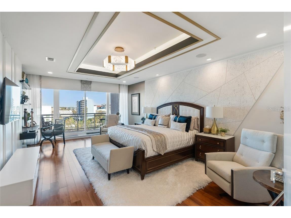 540 N Tamiami Trail #702 Sarasota FL 34236 A4671130 image81