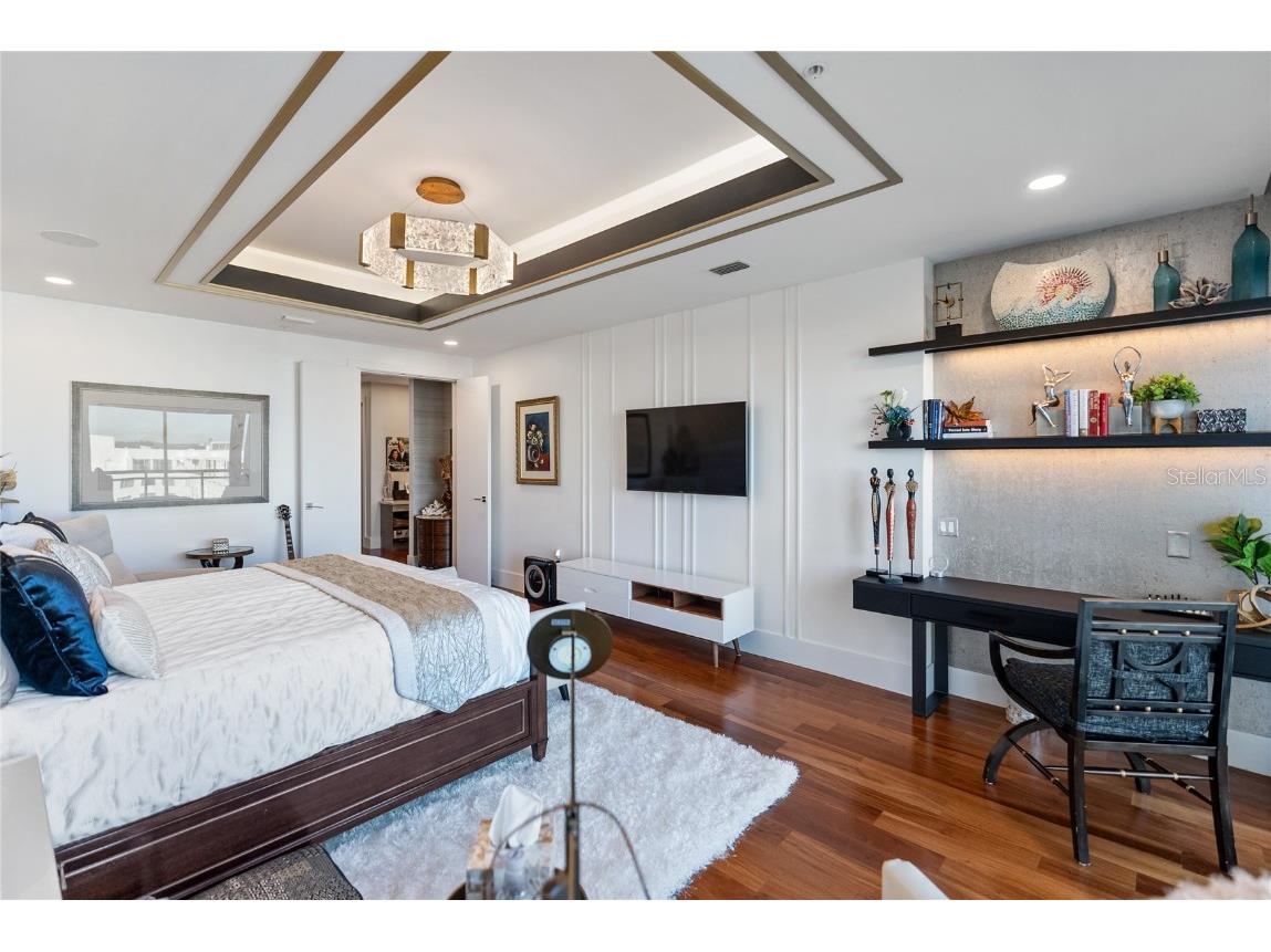 540 N Tamiami Trail #702 Sarasota FL 34236 A4671130 image82