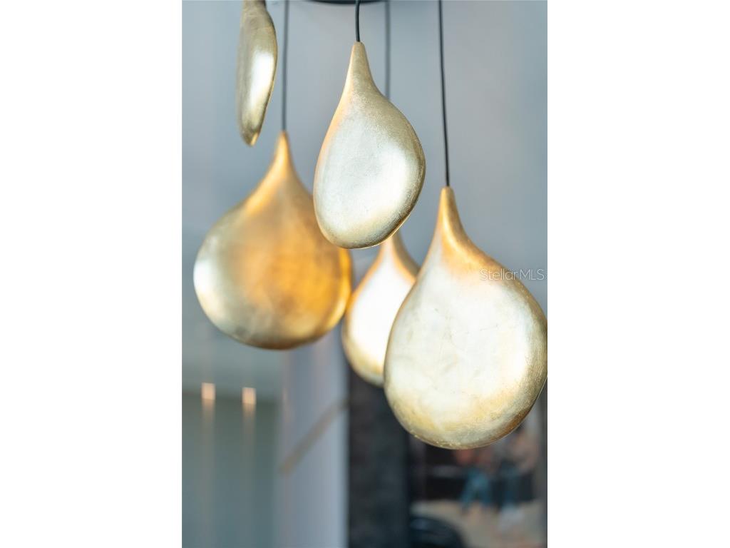 540 N Tamiami Trail #702 Sarasota FL 34236 A4671130 image94