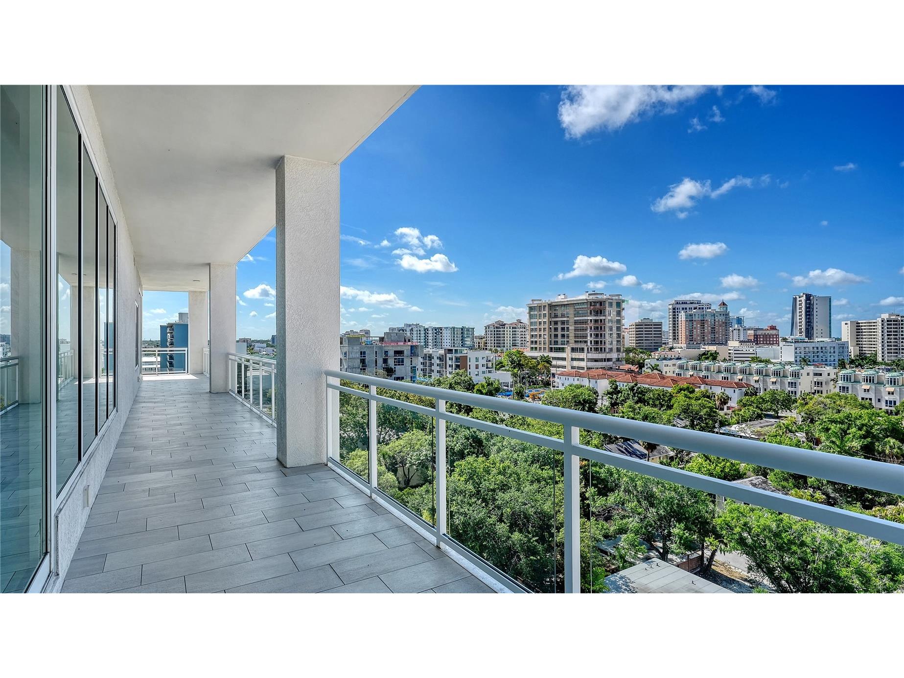 540 N Tamiami Trail #804 Sarasota FL 34236 A4691950 image4