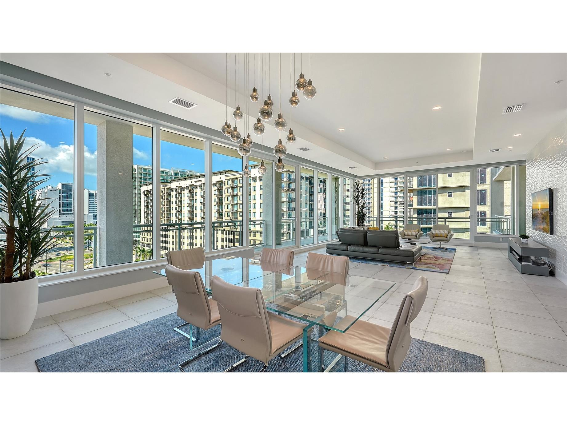 540 N Tamiami Trail #804 Sarasota FL 34236 A4691950 image6