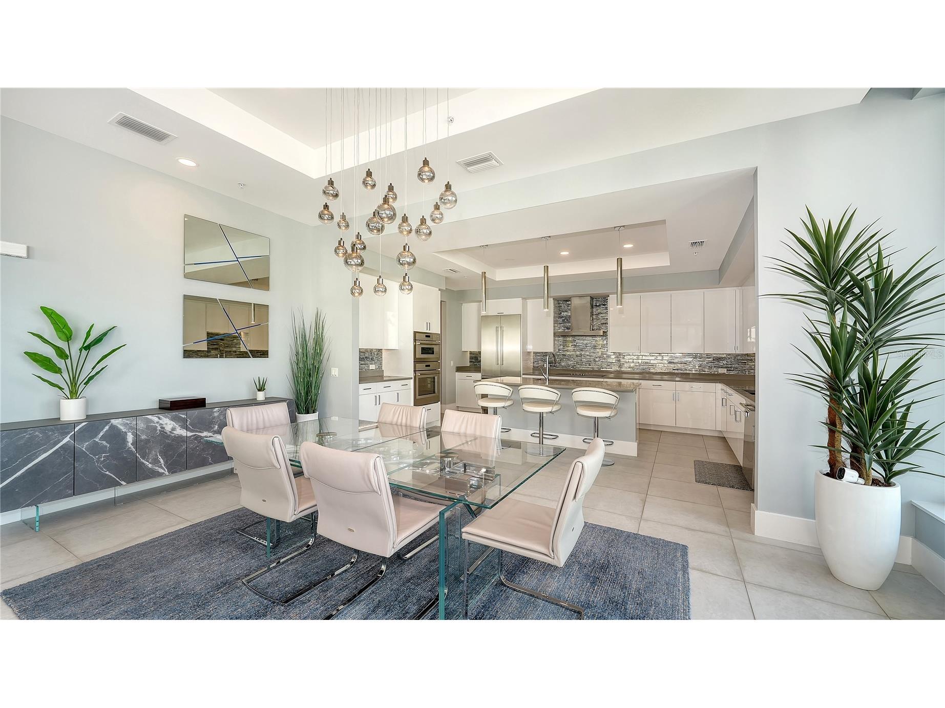 540 N Tamiami Trail #804 Sarasota FL 34236 A4691950 image7
