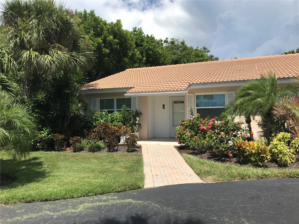 540 Neptune Avenue #10 Longboat Key FL 34228 A4570052 image1