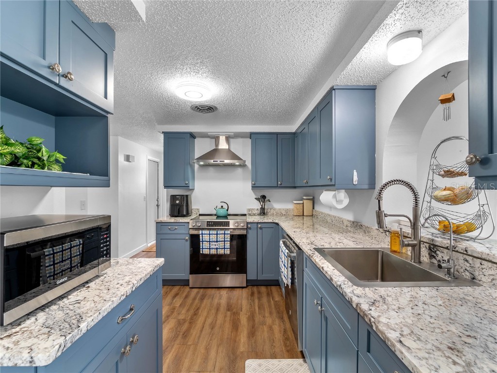 540 Oxford Drive Venice FL 34293 A4664499 image15