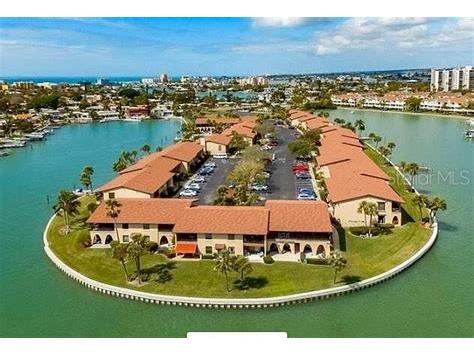 540 Plaza Seville Court #74 Treasure Island FL 33706 TB8370299 image1