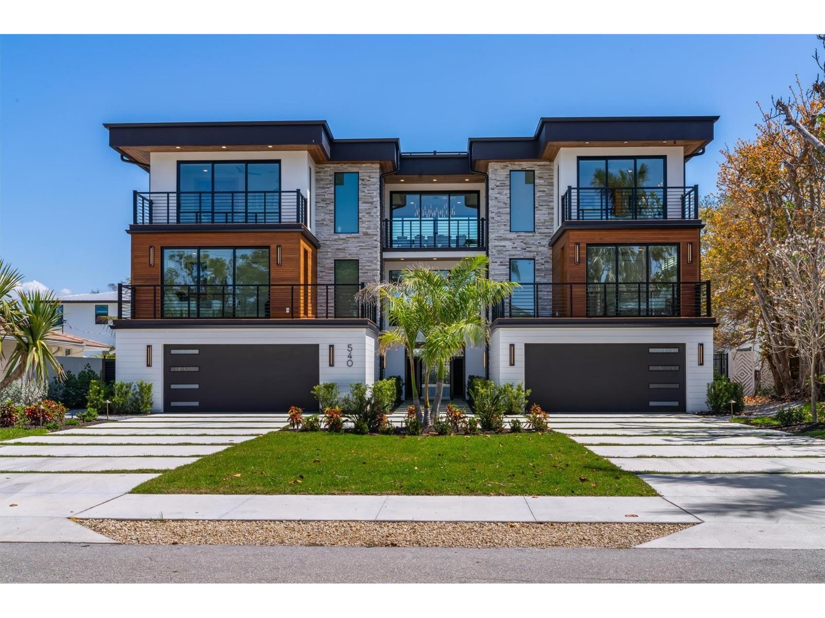 540 S Polk Drive Sarasota FL 34236 A4681449 image1