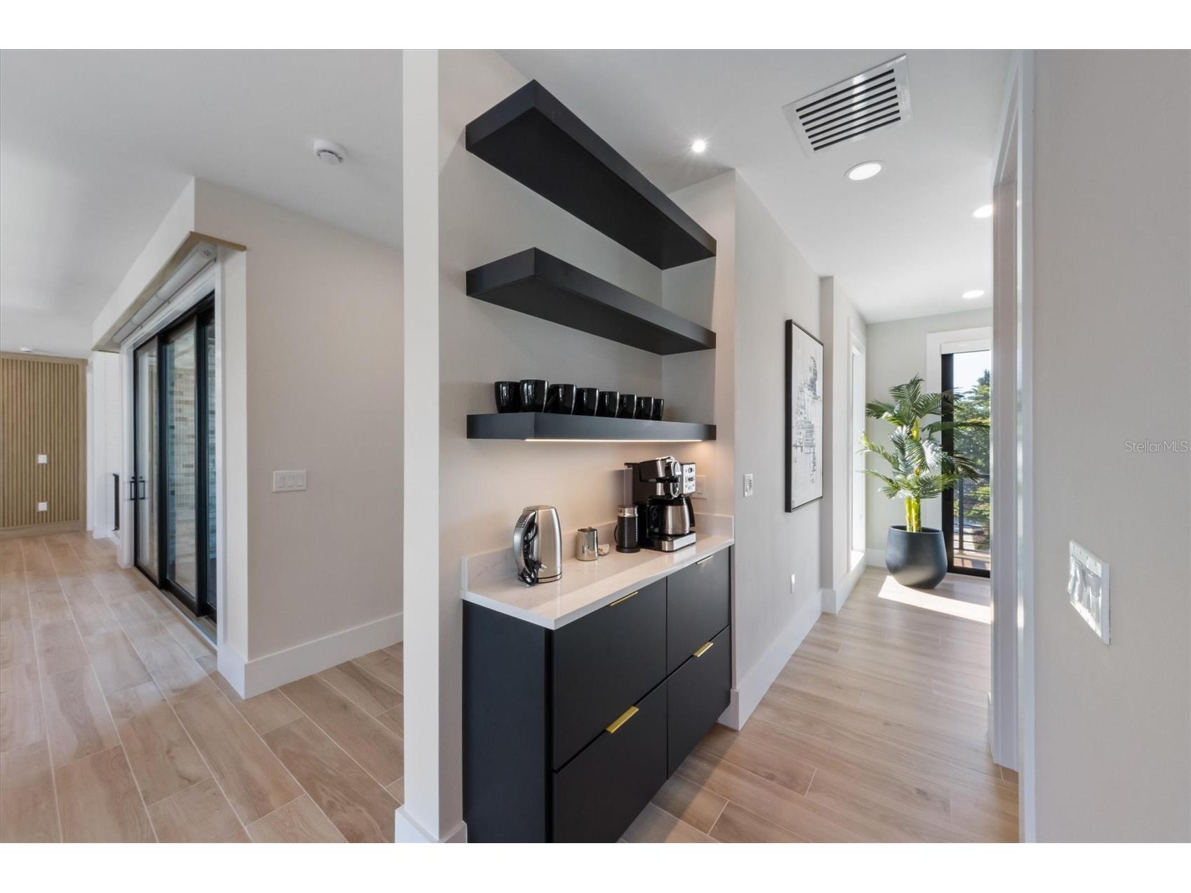 540 S Polk Drive Sarasota FL 34236 A4681449 image23