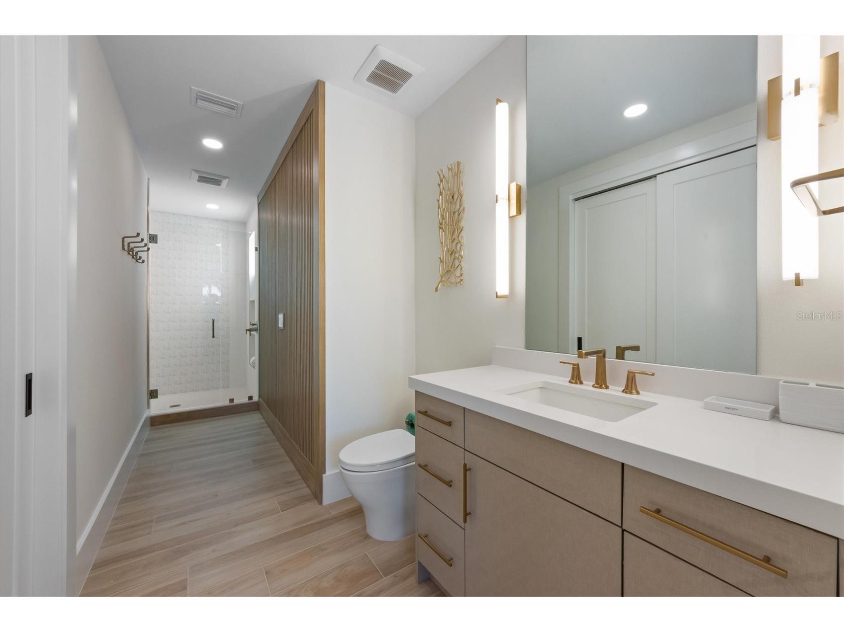 540 S Polk Drive Sarasota FL 34236 A4681449 image64