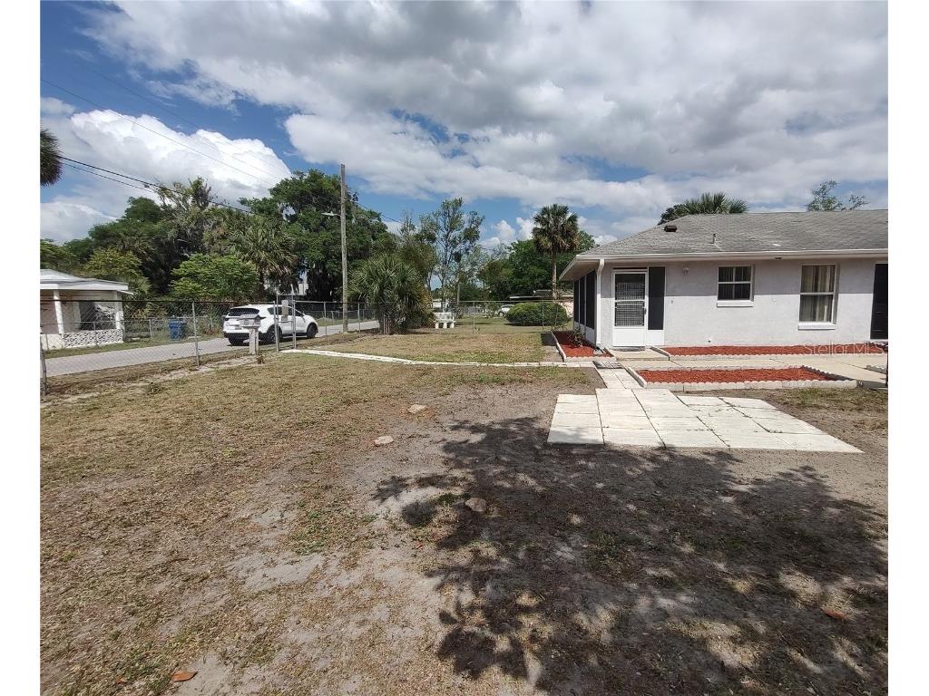 540 W Mathis Avenue Deland FL 32720 V4942063 image2