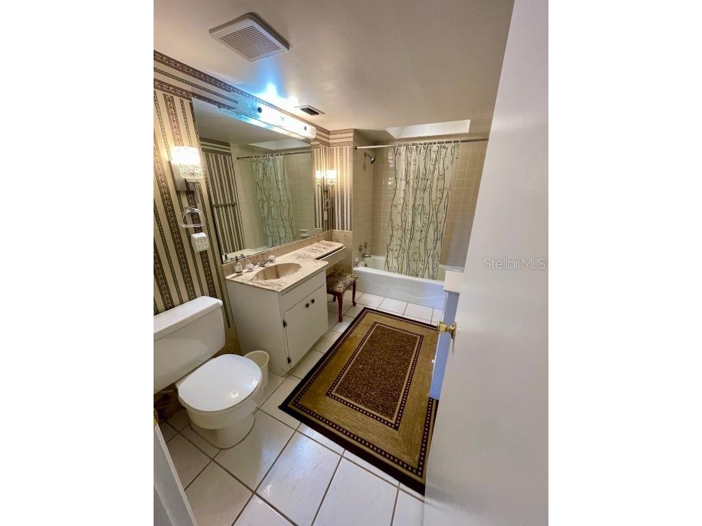 5400 34th Street W #3L Bradenton FL 34210 A4674057 image10