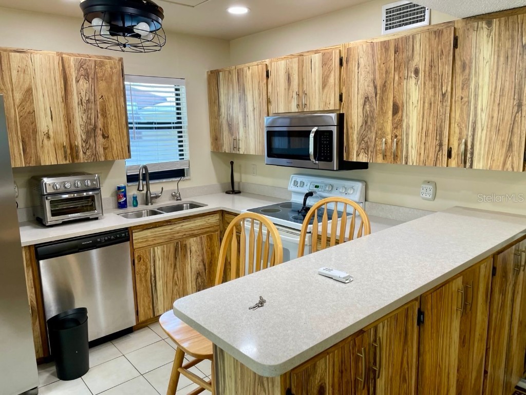 5400 34th Street W #3L Bradenton FL 34210 A4674057 image6