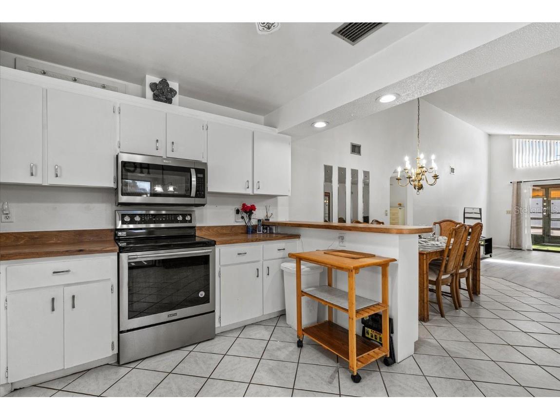 5400 34th Street W #A12 Bradenton FL 34210 A4666487 image10