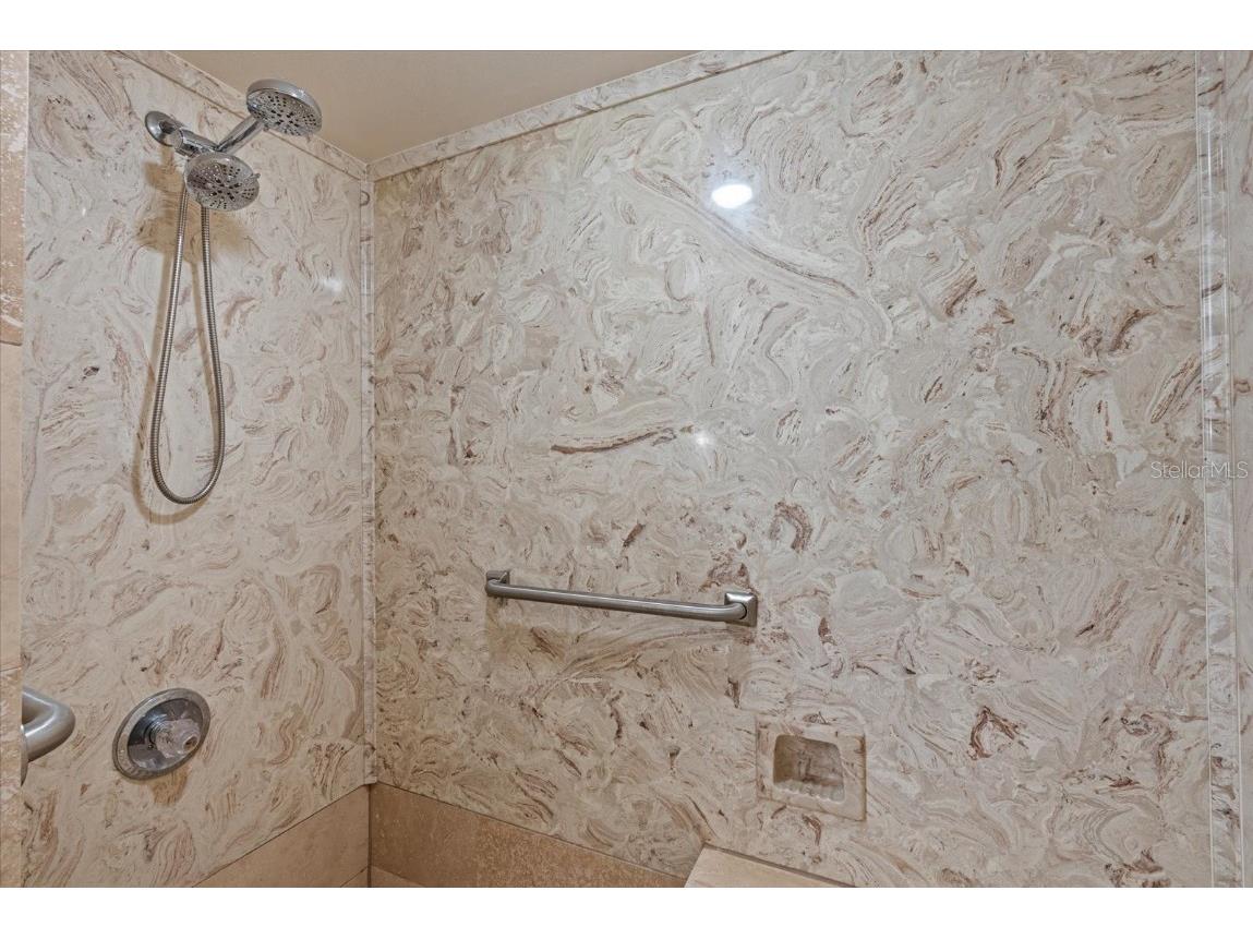 5400 34th Street W #A12 Bradenton FL 34210 A4666487 image17