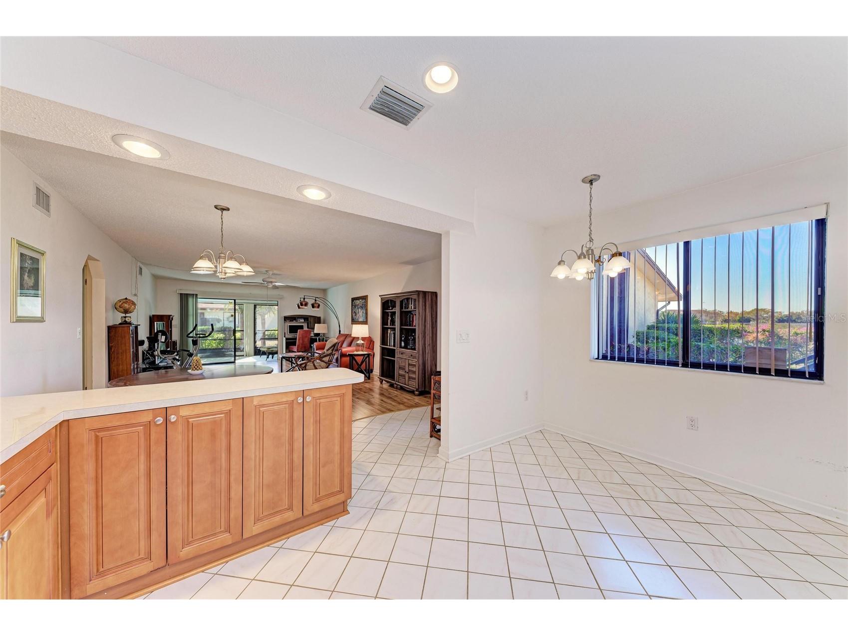 5400 34th Street W #16B Bradenton FL 34210 A4680356 image17