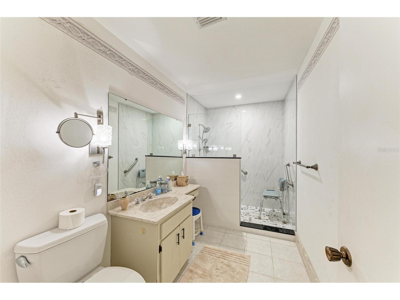 5400 34th Street W #16B Bradenton FL 34210 A4680356 image21