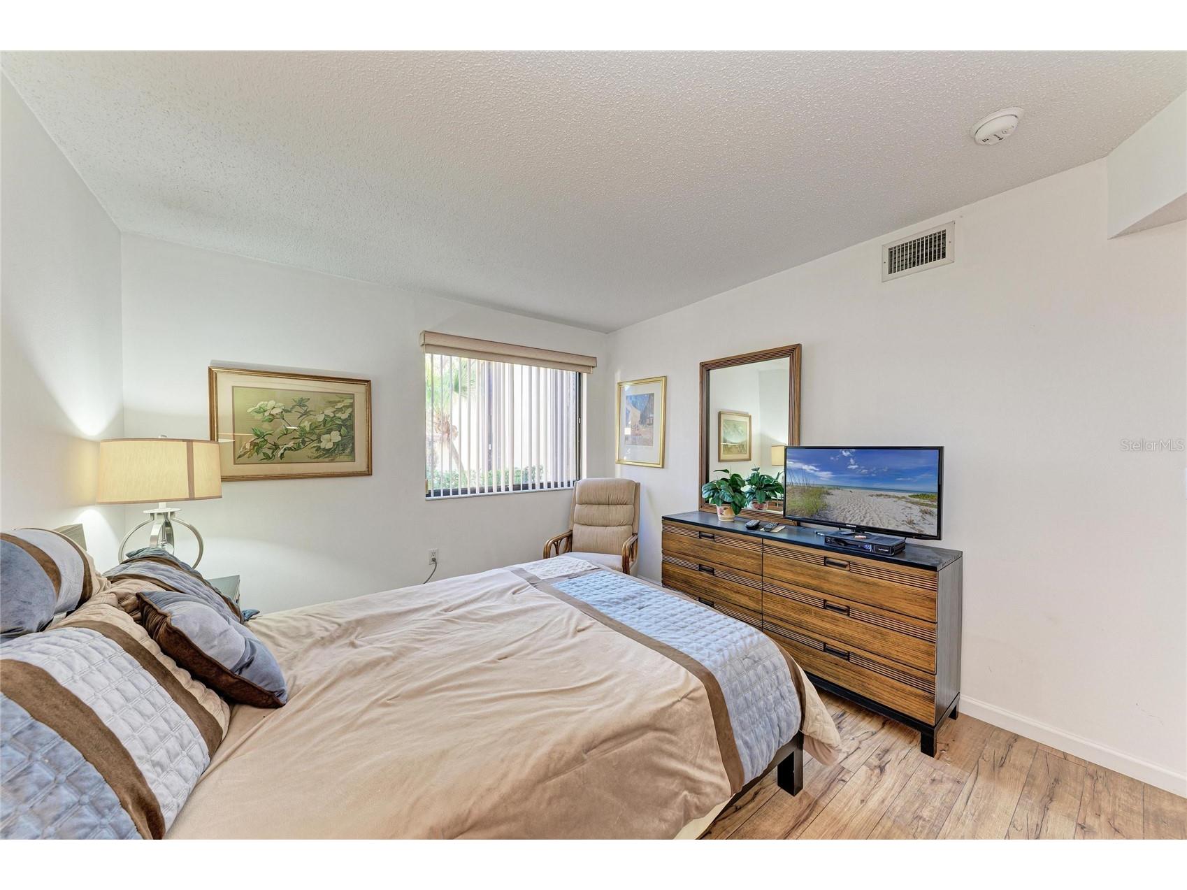 5400 34th Street W #16B Bradenton FL 34210 A4680356 image25