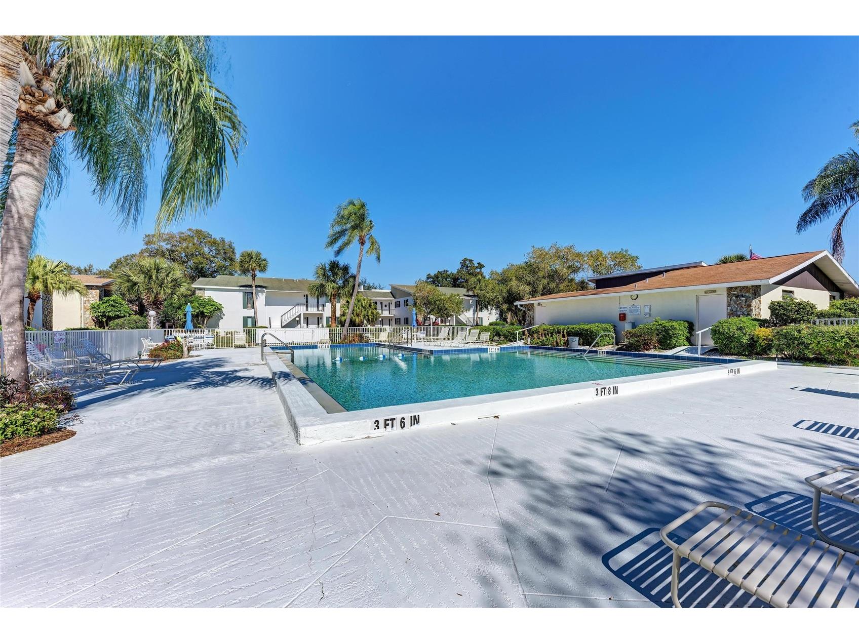 5400 34th Street W #16B Bradenton FL 34210 A4680356 image37