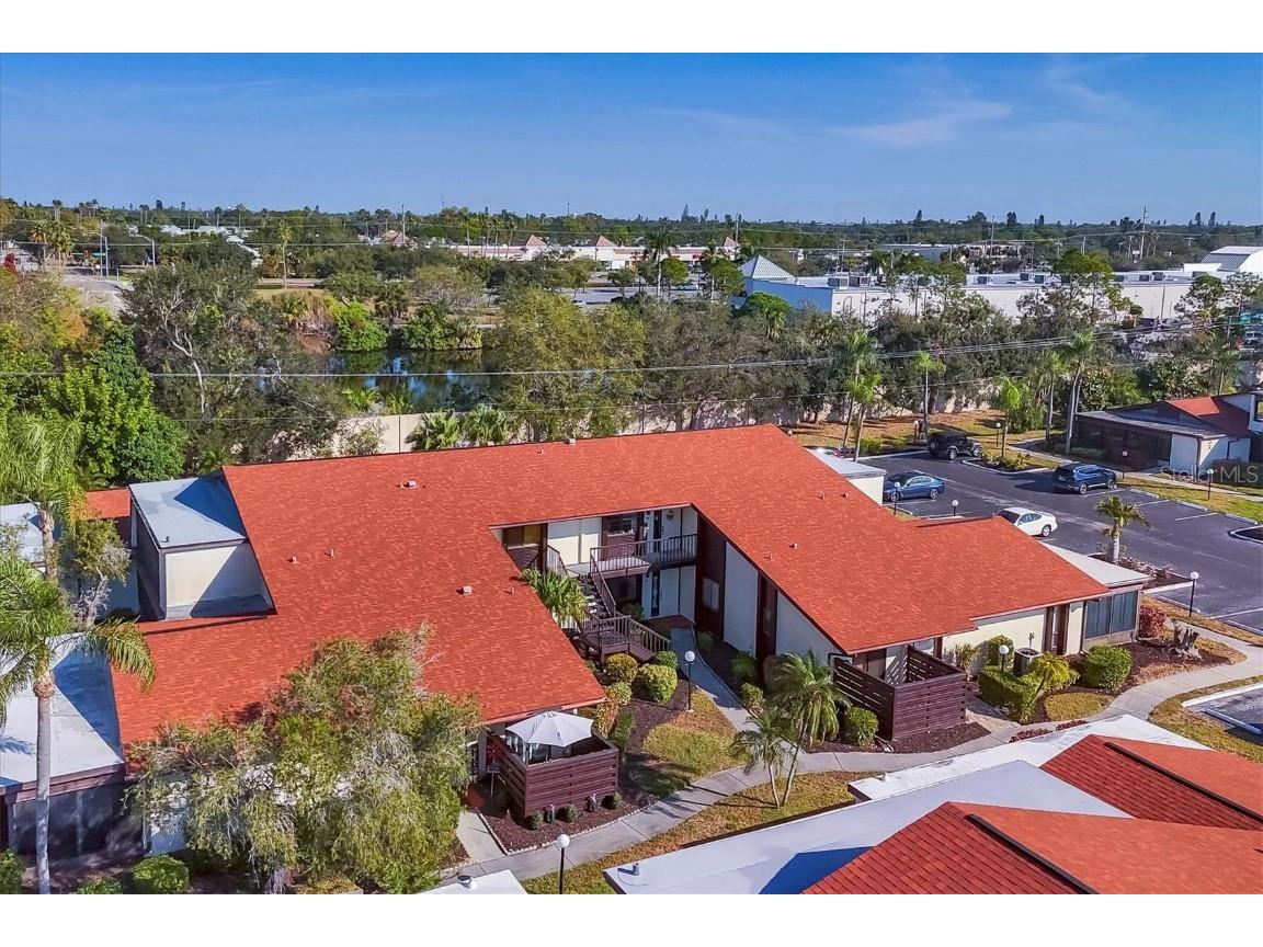 5400 34th Street W #B17 Bradenton FL 34210 A4672330 image2