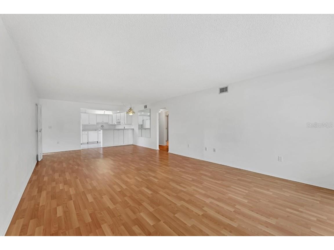 5400 34th Street W #B17 Bradenton FL 34210 A4672330 image6