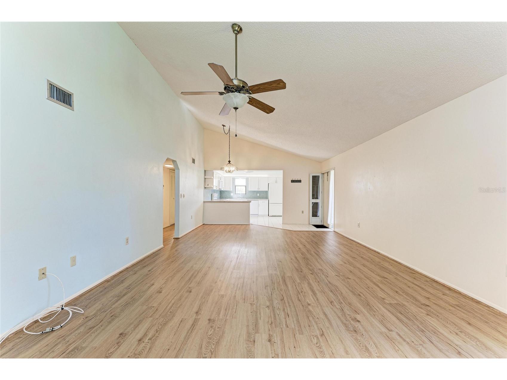 5400 34th Street W #D11 Bradenton FL 34210 A4689274 image14