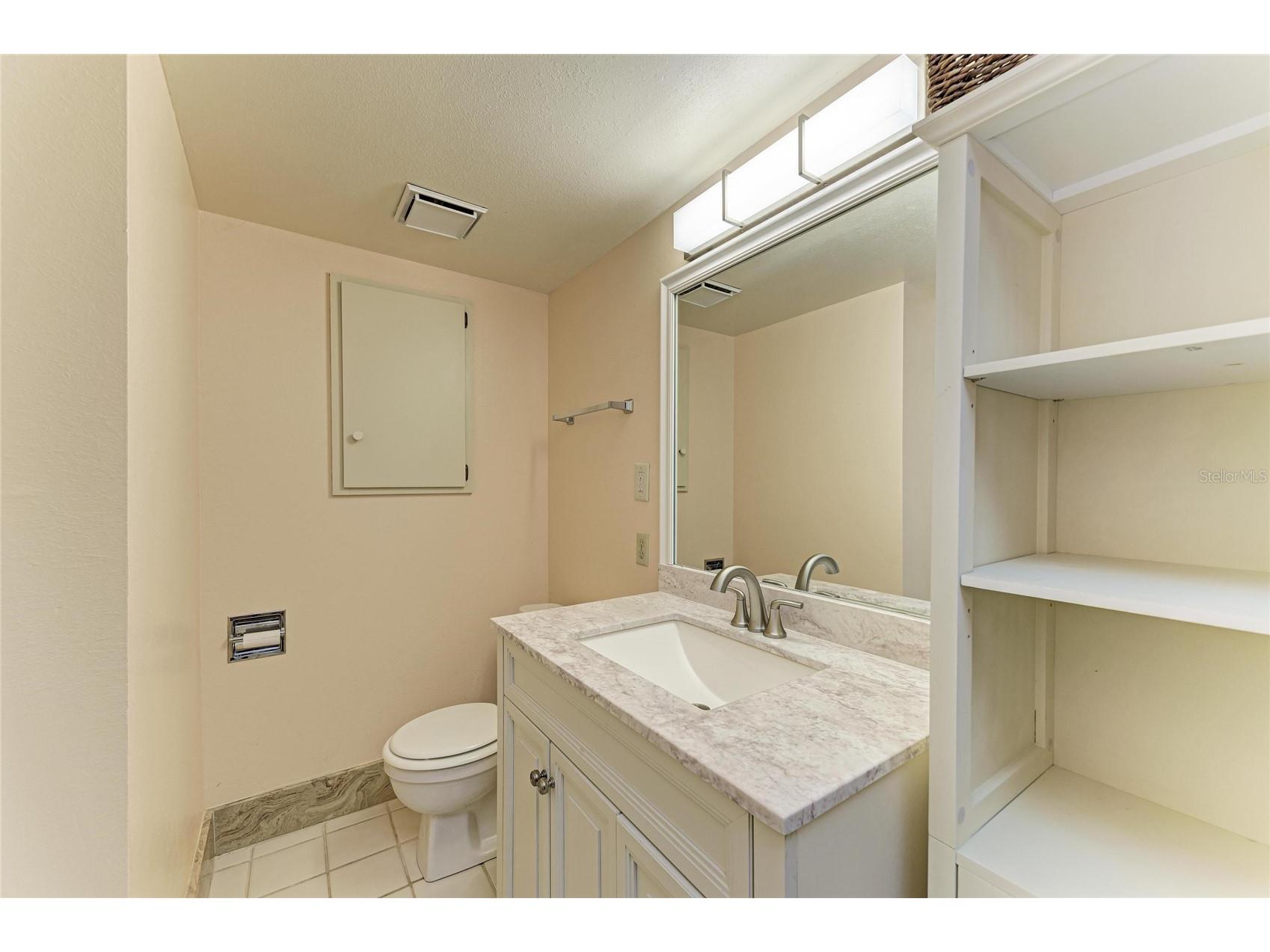 5400 34th Street W #D11 Bradenton FL 34210 A4689274 image26
