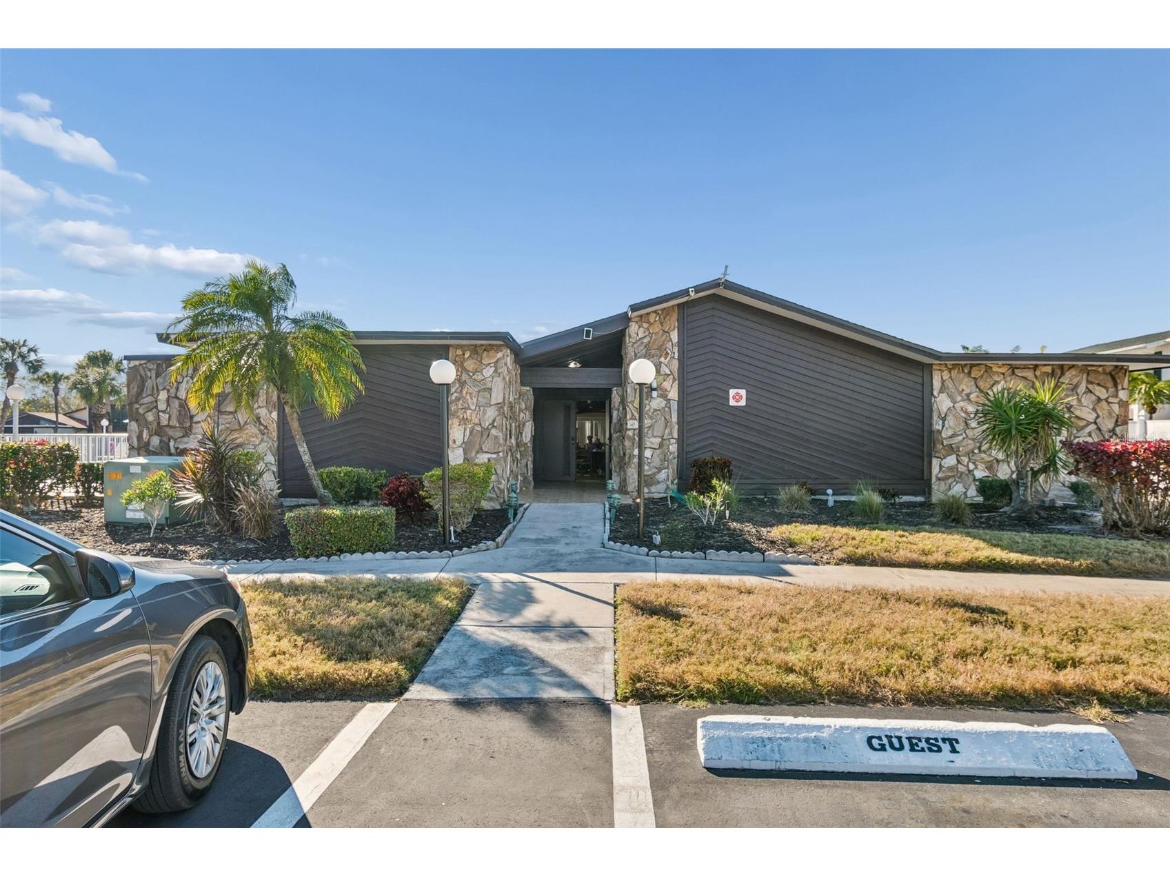 5400 34th Street W #D16 Bradenton FL 34210 A4681725 image60