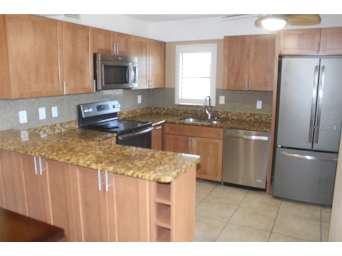 5400 34th Street W #D2 Bradenton FL 34210 A4664993 image4