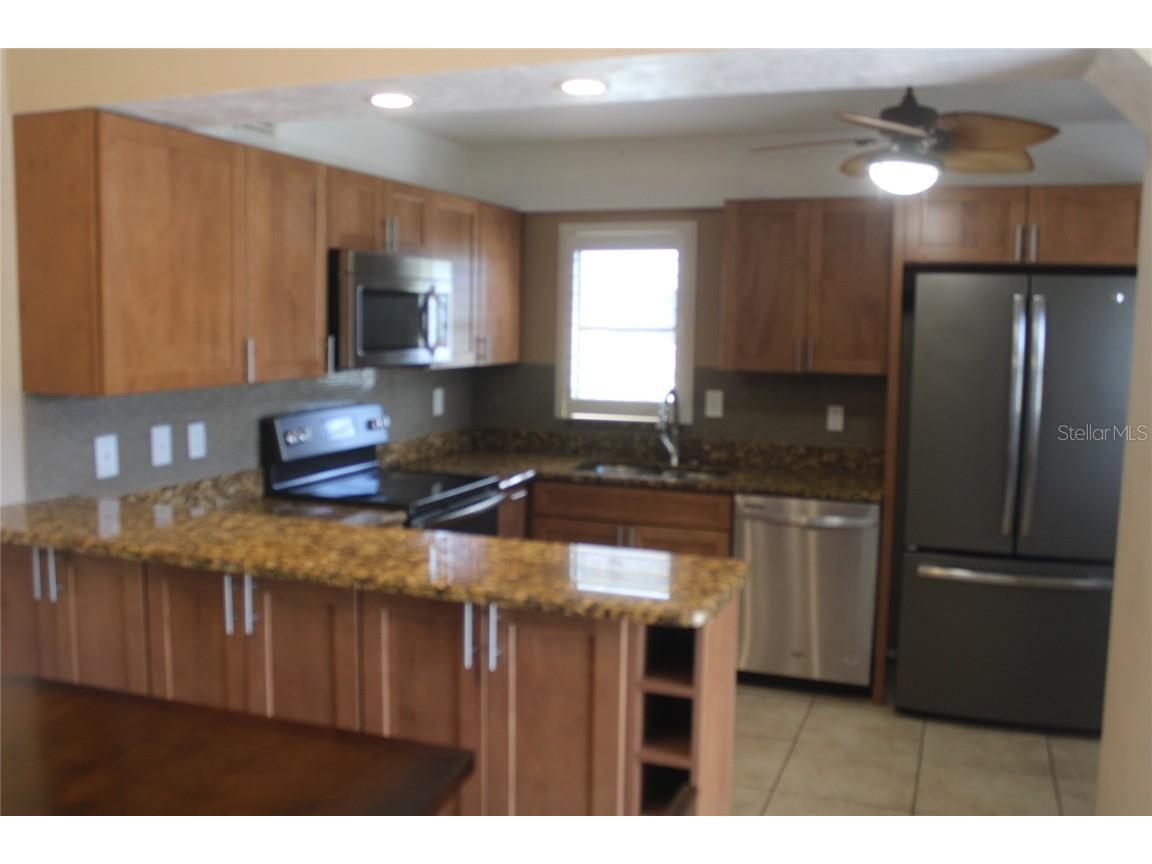 5400 34th Street W #D2 Bradenton FL 34210 A4664993 image5