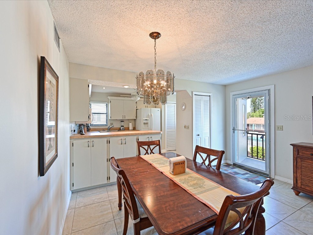 5400 34th Street W #I-9 Bradenton FL 34210 A4671599 image6