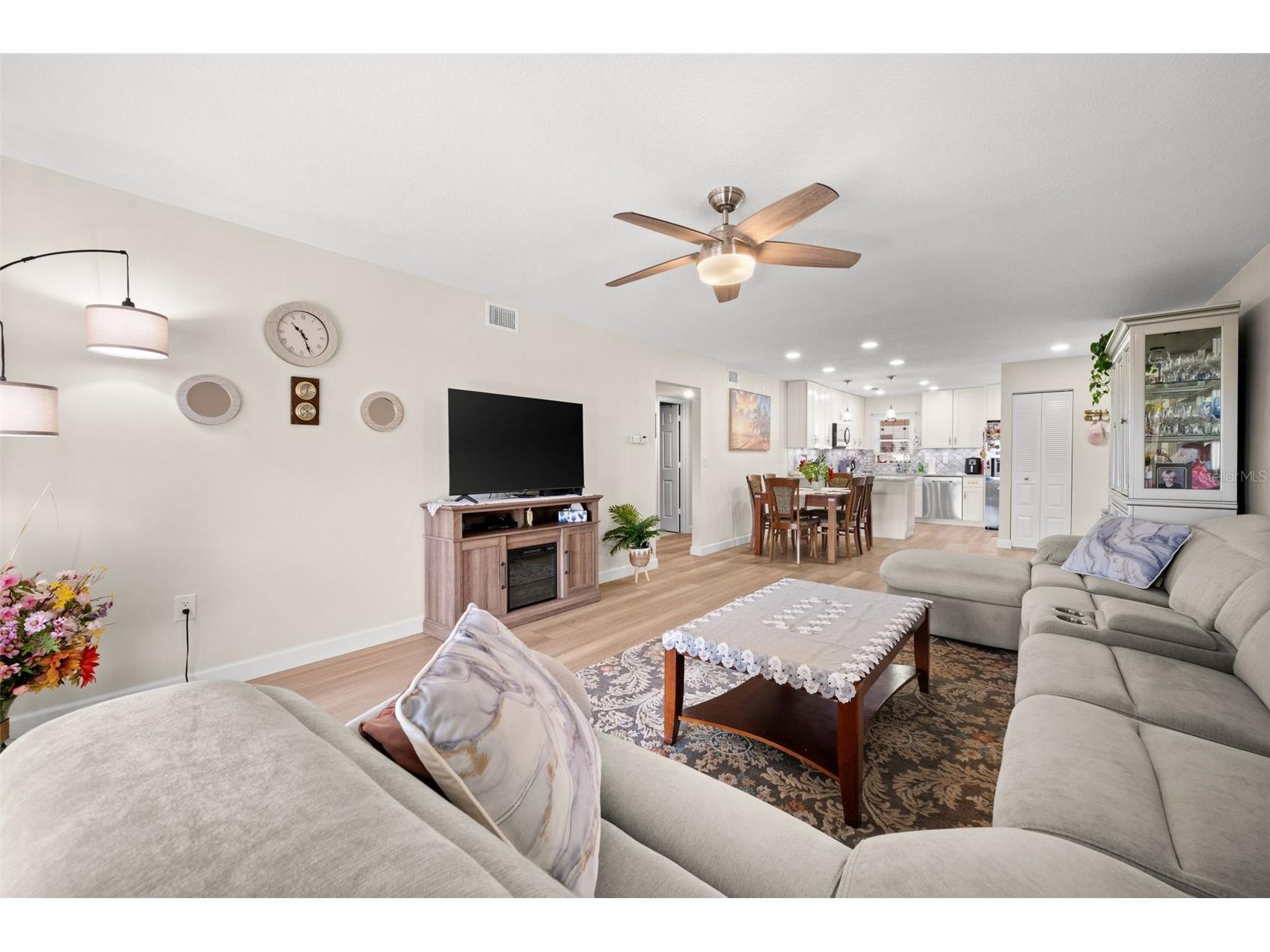 5400 34th Street W #I3 Bradenton FL 34210 A4693344 image21