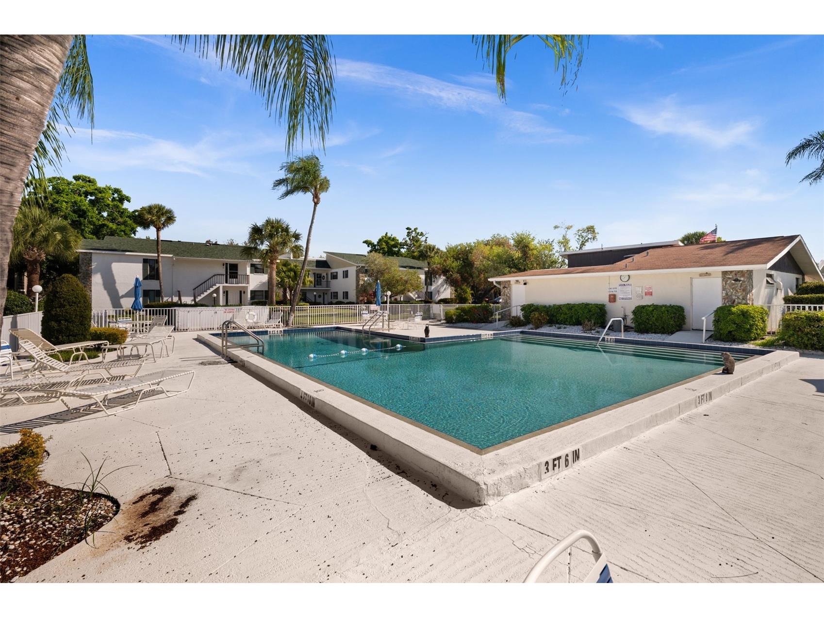 5400 34th Street W #I3 Bradenton FL 34210 A4693344 image25
