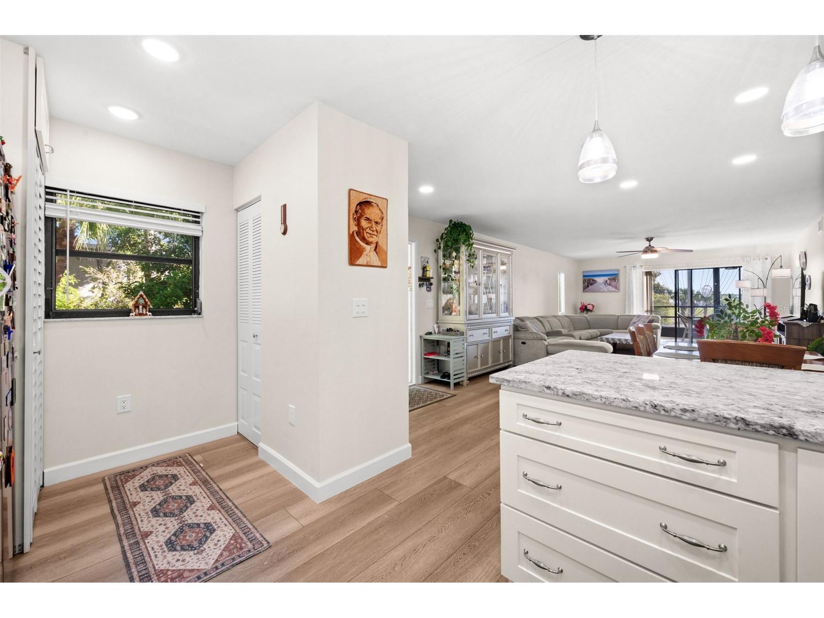 5400 34th Street W #I3 Bradenton FL 34210 A4693344 image6