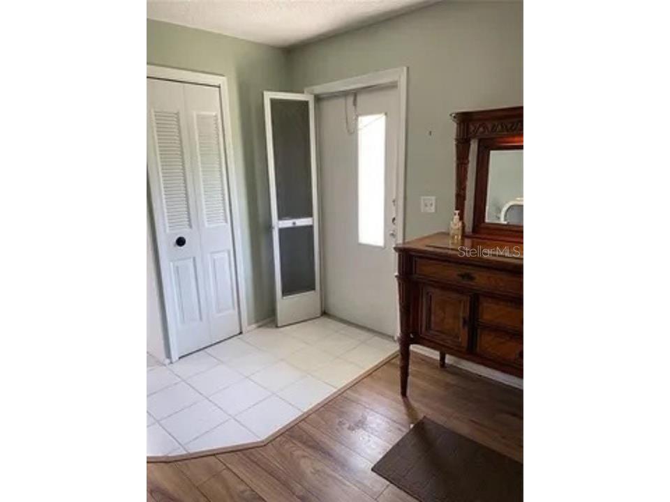 5400 34th Street W #J6 Bradenton FL 34210 A4675436 image2