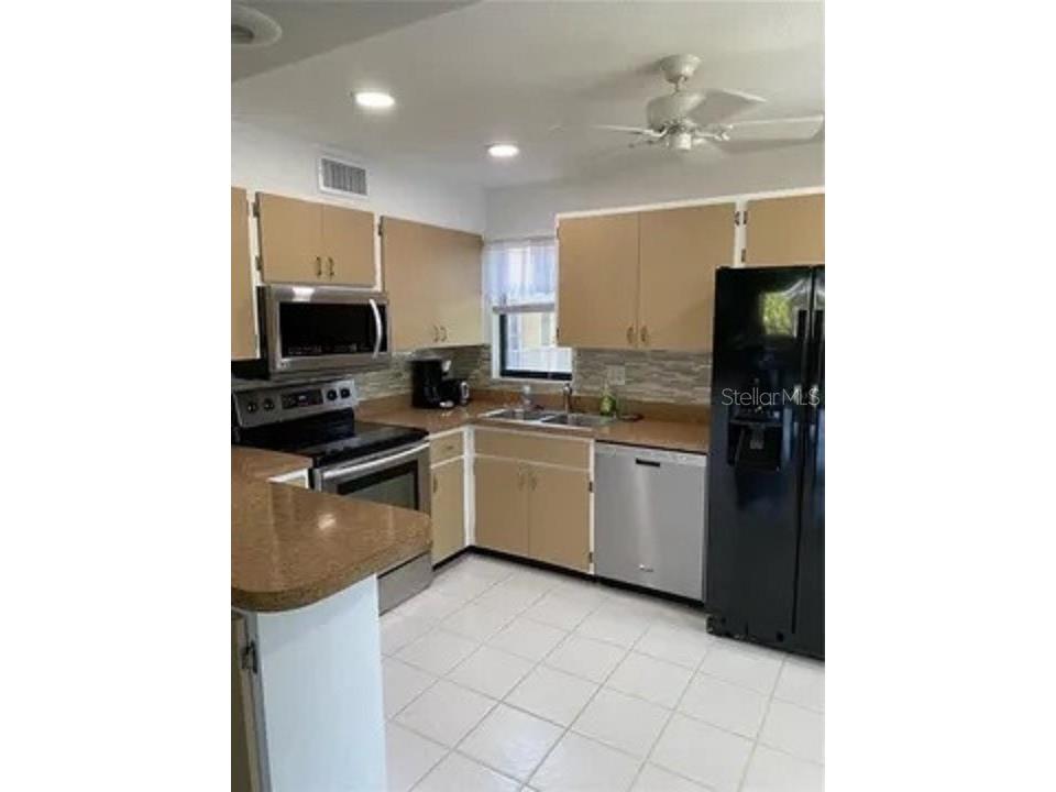 5400 34th Street W #J6 Bradenton FL 34210 A4675436 image4