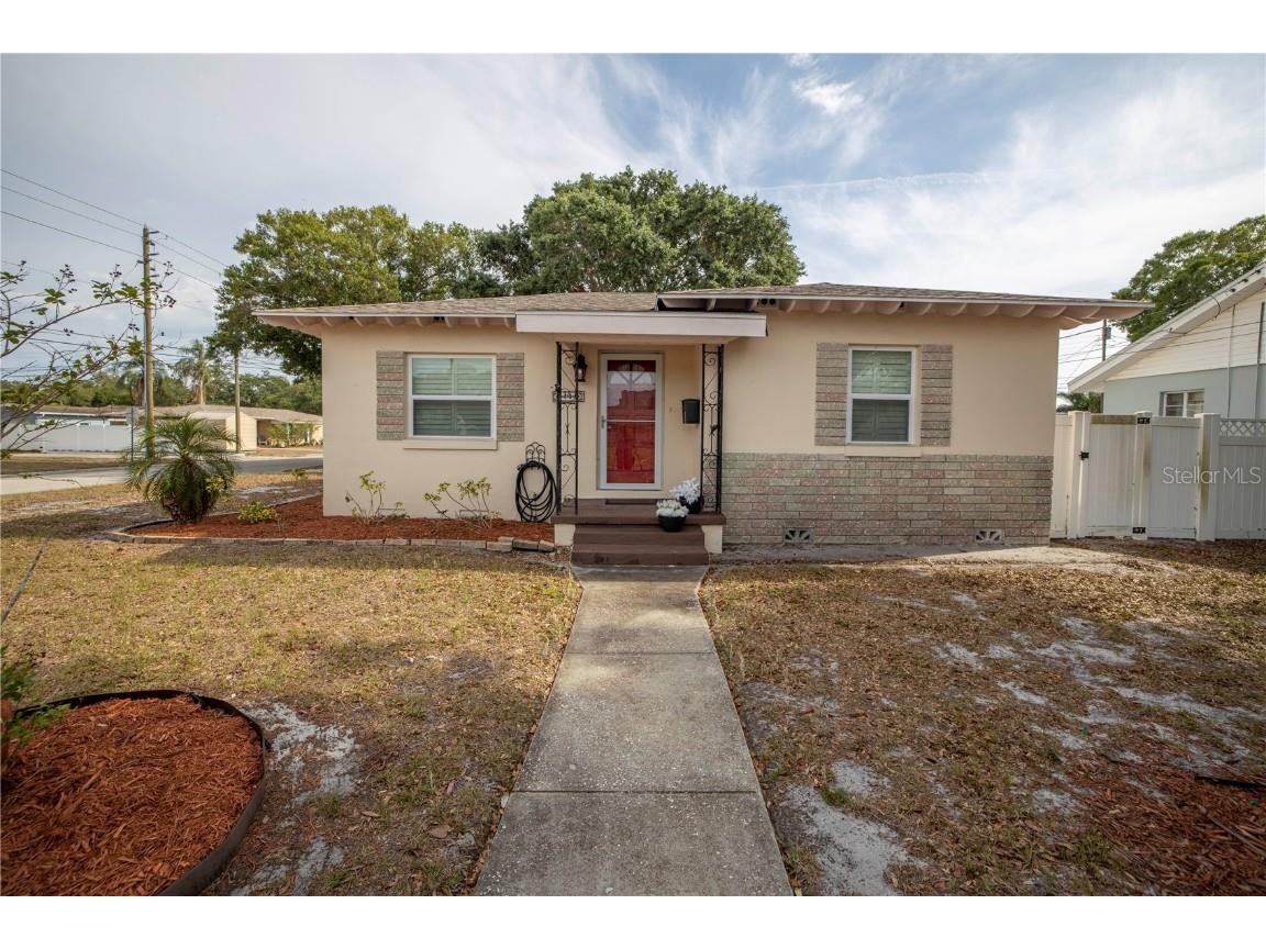 5400 3rd Avenue N Saint Petersburg FL 33710 A4566924 image1