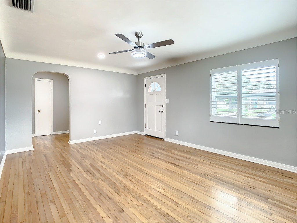 5400 3rd Avenue N Saint Petersburg FL 33710 TB8423494 image6