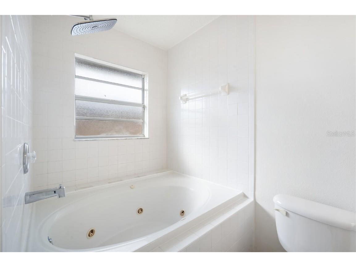 5400 9th Avenue N Saint Petersburg FL 33710 TB8439197 image16