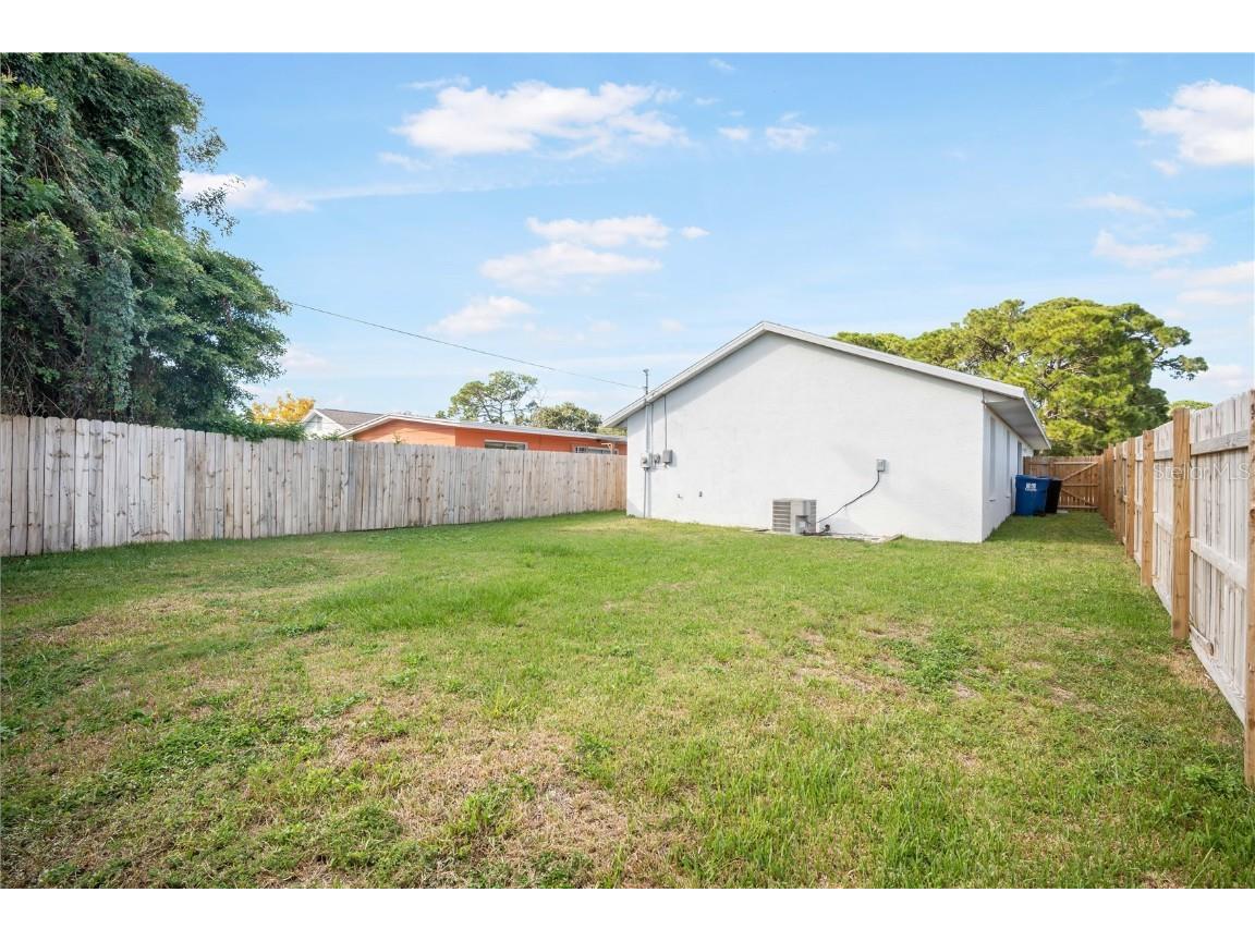 5400 9th Avenue N Saint Petersburg FL 33710 TB8439197 image19